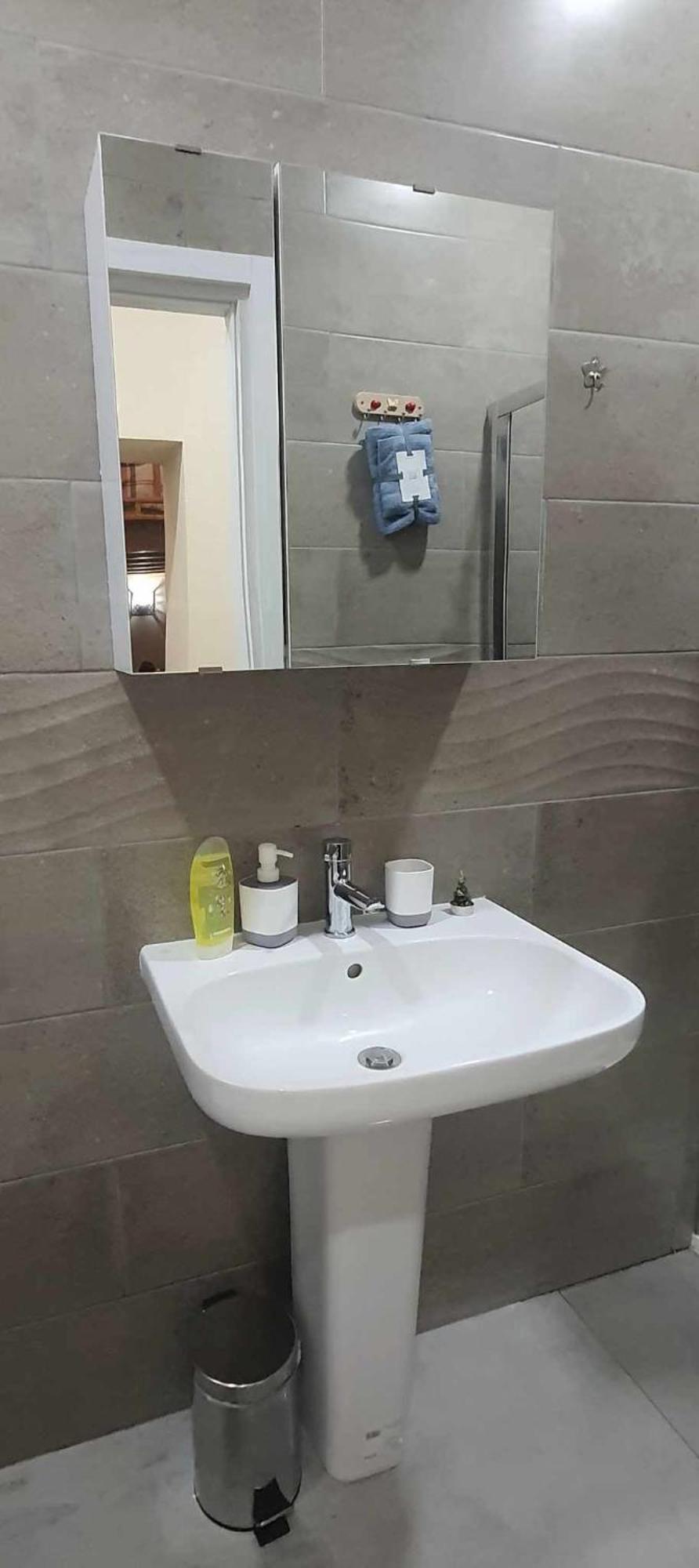 Viktoria Apartment Бари Экстерьер фото