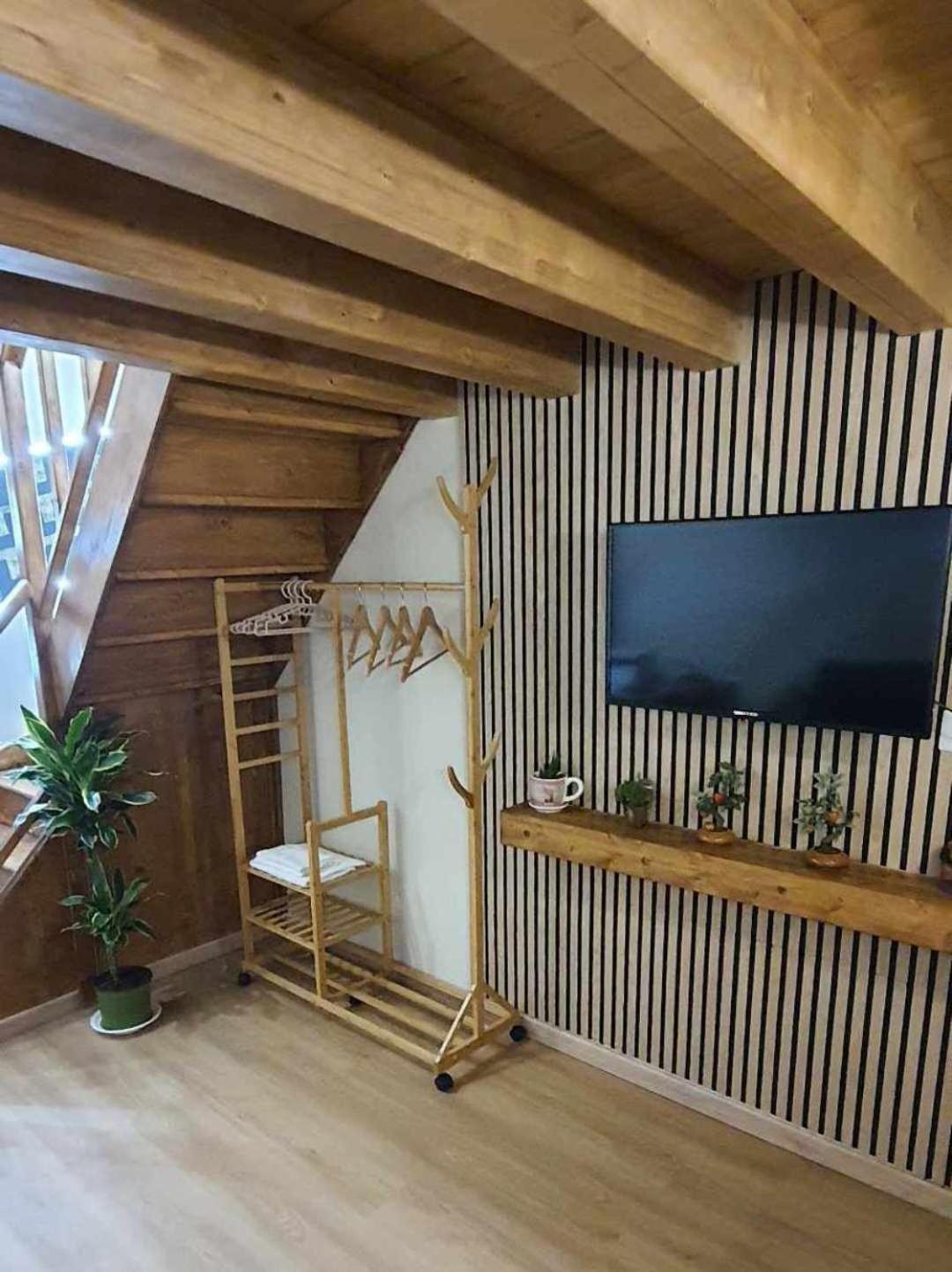 Viktoria Apartment Бари Экстерьер фото